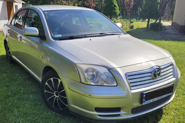 samochody osobowe Toyota Avensis cena 8050 przebieg: 292000, rok produkcji 2003 z Warszawa